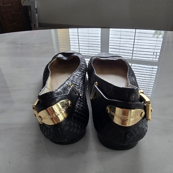 Michael Kors Loafers Womens 5.5 Black Dion Snakeskin Leather Ballet Flats - Picture 11 of 16